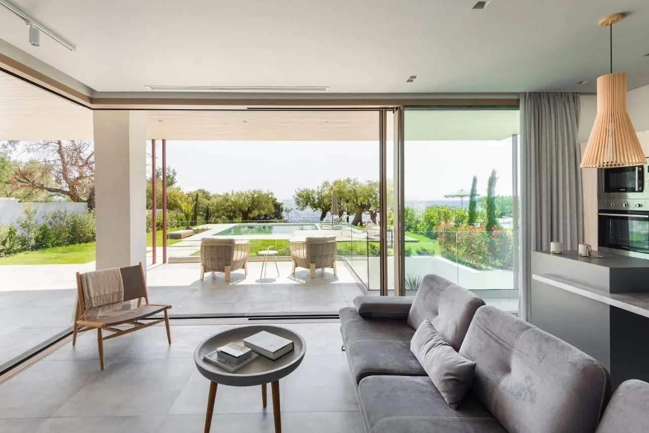 Luria Homes Λαγόμανδρα 0*,